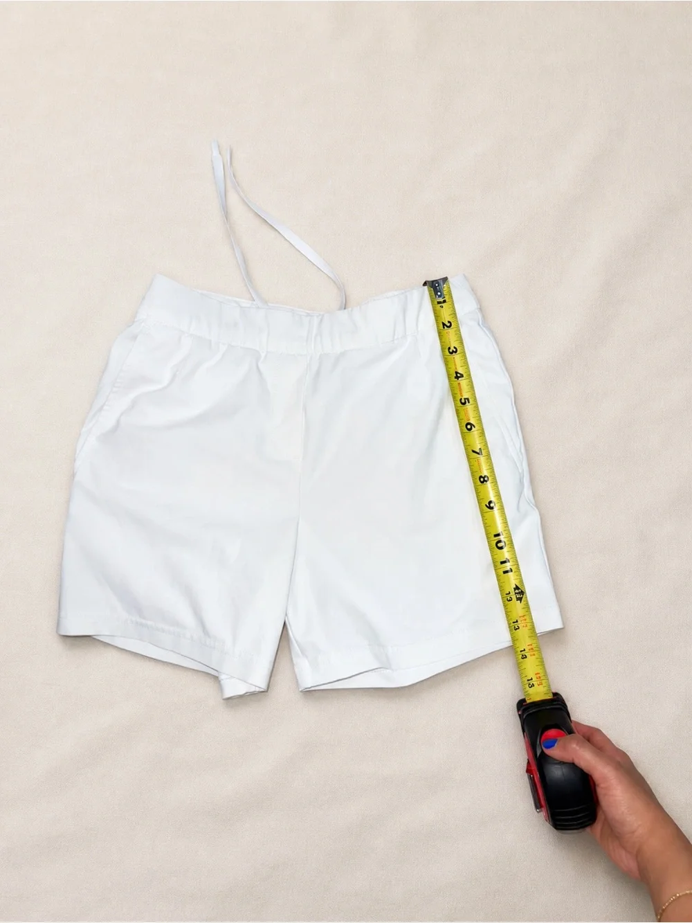 Nike dri-fit white athletic golf tennis shorts XS running athleisure activewear